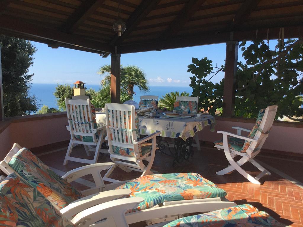 Couette-café Le Palme Ameglia
