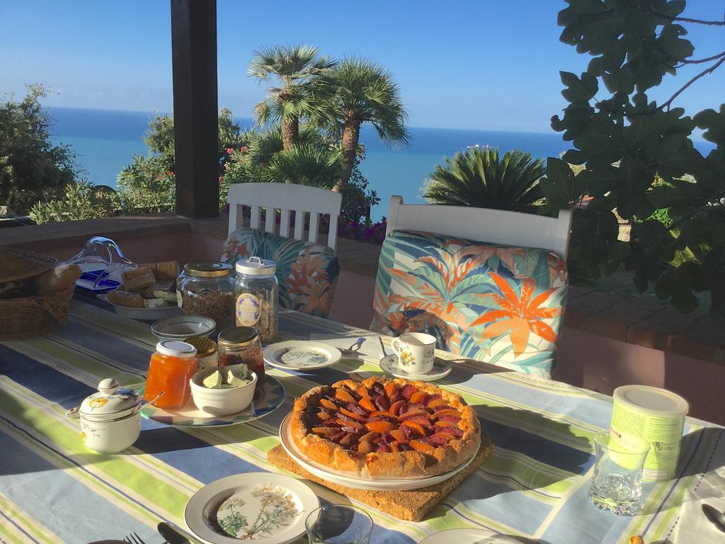 Couette-café Le Palme *