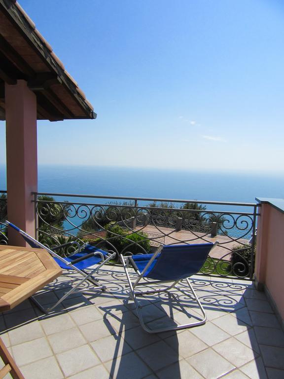 Couette-café Le Palme Ameglia